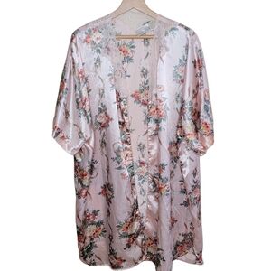 Solange | Pale Pink Satin Floral Robe Size 22/24